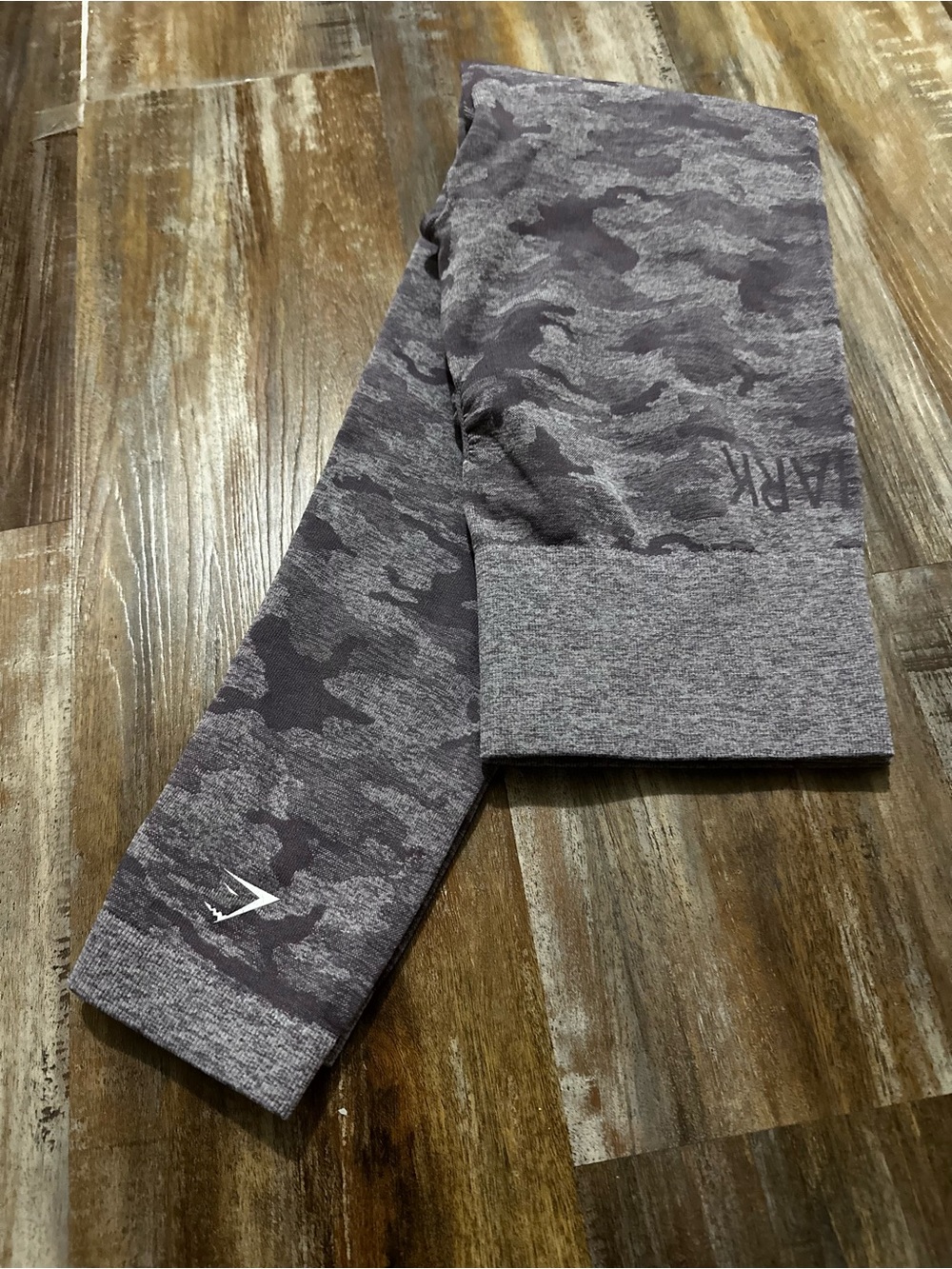 Gymshark Women’s Purple Camo Leggings